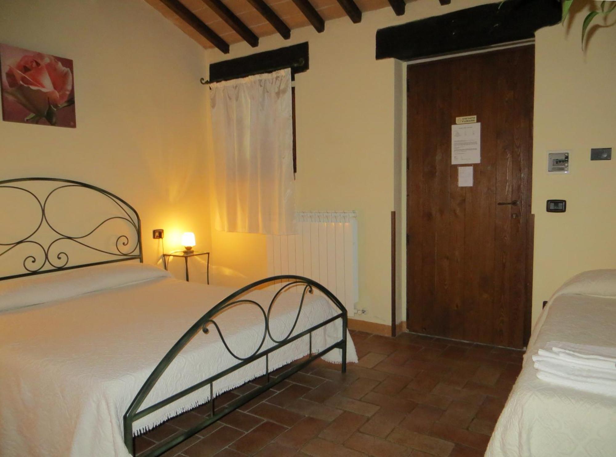 Agriturismo Casale Delle Lucrezie Todi Exteriör bild