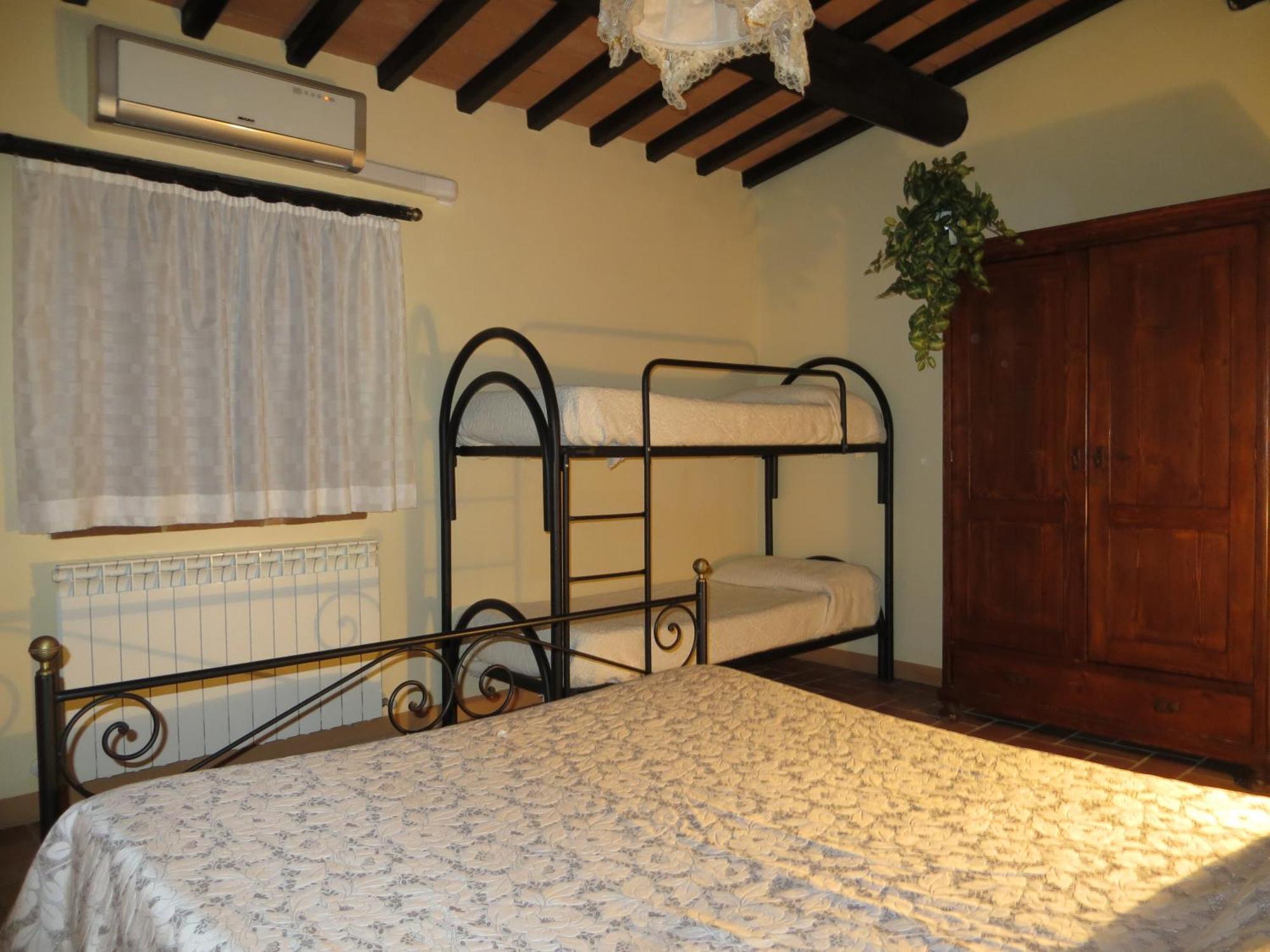 Agriturismo Casale Delle Lucrezie Todi Exteriör bild