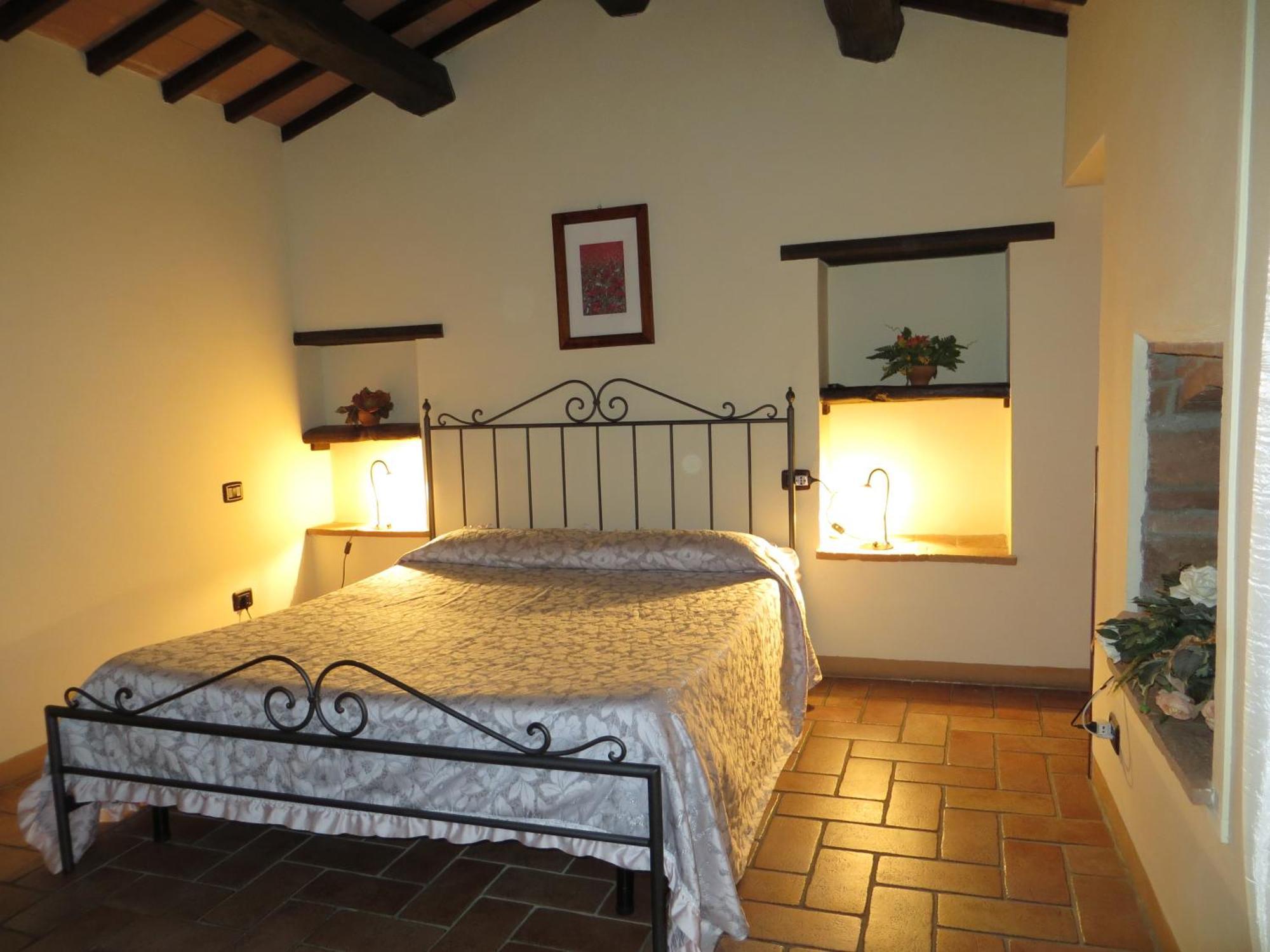 Agriturismo Casale Delle Lucrezie Todi Exteriör bild